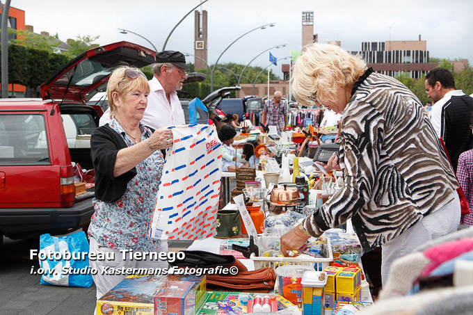 STE 30-07 KOFFERBAKMARKT5